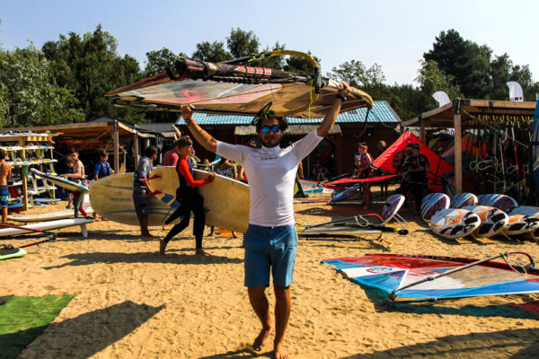 obozy windsurfingowe na helu